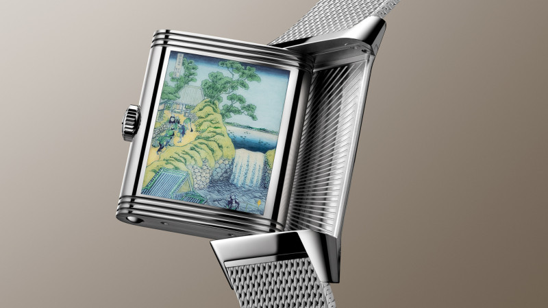 800_2026_q39331t9_reverso_tribute_enamel_hokusai_closeup2_srgb_16_9.jpg?10000